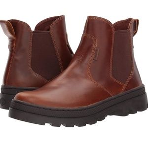 Palladium Pallabosse Chelsea L Chukka Boot